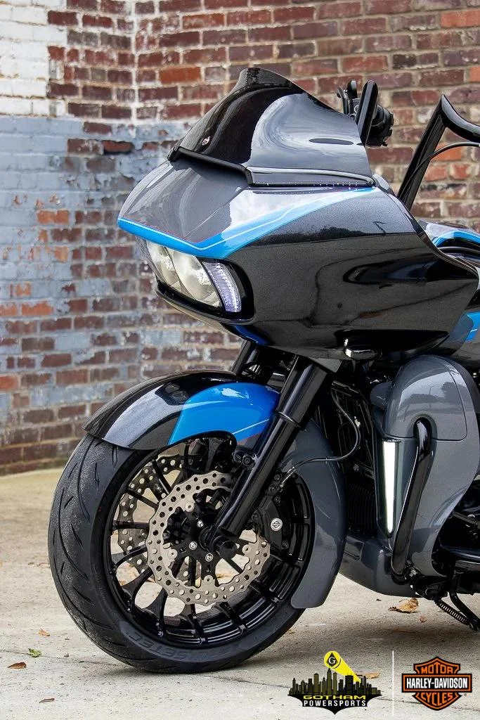 2021 HARLEY-DAVIDSON ROAD GLIDE LIMITED FAT TIRE PERFORMANCE BAGGER