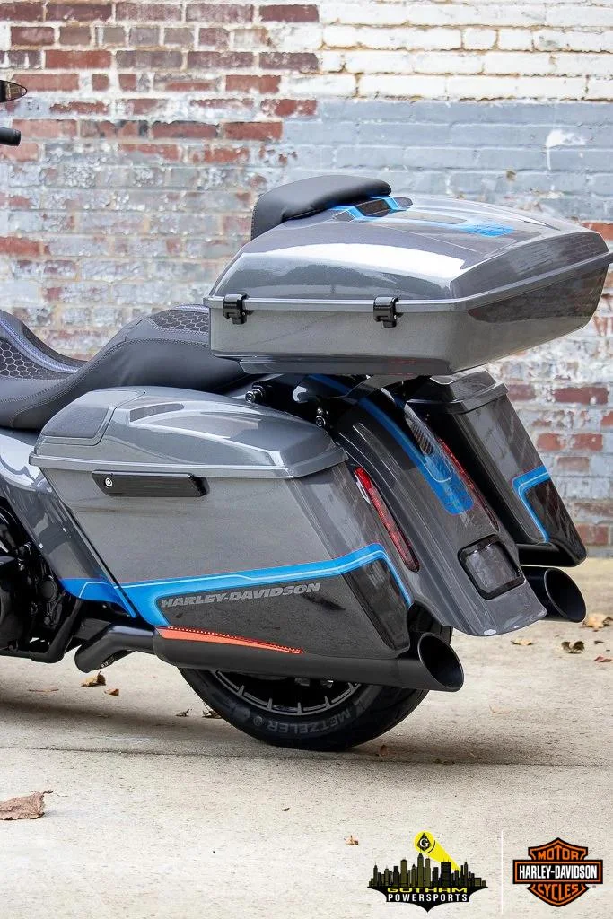 2021 HARLEY-DAVIDSON ROAD GLIDE LIMITED FAT TIRE PERFORMANCE BAGGER