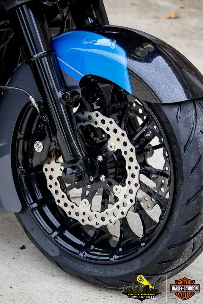 2021 HARLEY-DAVIDSON ROAD GLIDE LIMITED FAT TIRE PERFORMANCE BAGGER