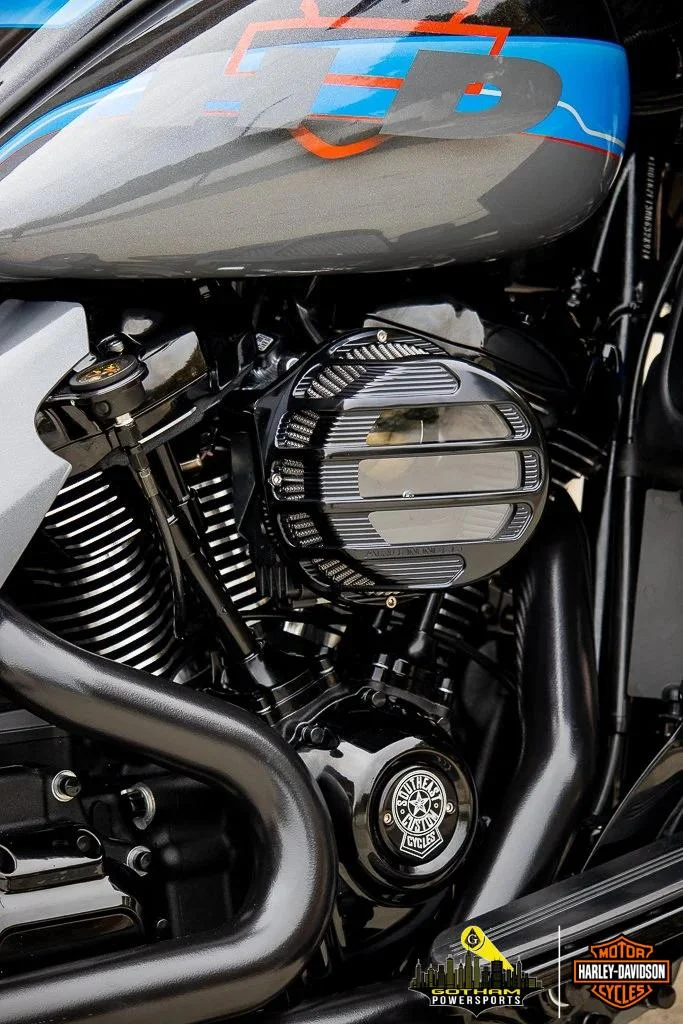 2021 HARLEY-DAVIDSON ROAD GLIDE LIMITED FAT TIRE PERFORMANCE BAGGER