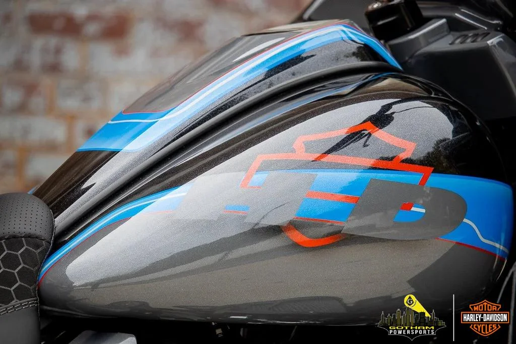 2021 HARLEY-DAVIDSON ROAD GLIDE LIMITED FAT TIRE PERFORMANCE BAGGER