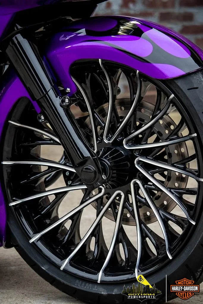 2023 HARLEY-DAVIDSON ROAD GLIDE CUSTOM FAT TIRE BAGGER