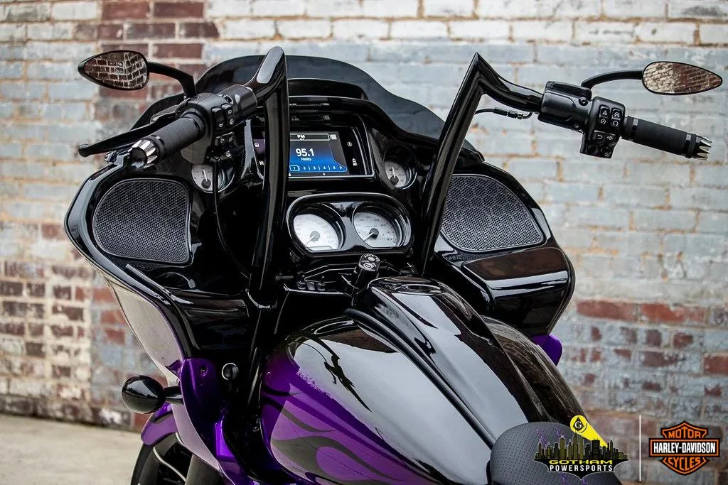 2023 HARLEY-DAVIDSON ROAD GLIDE CUSTOM FAT TIRE BAGGER